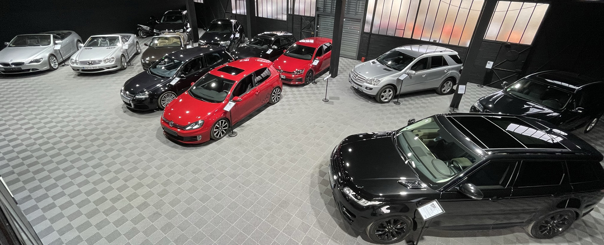 Automotive Motors Group, est une équipe dynamique et passionnée par le