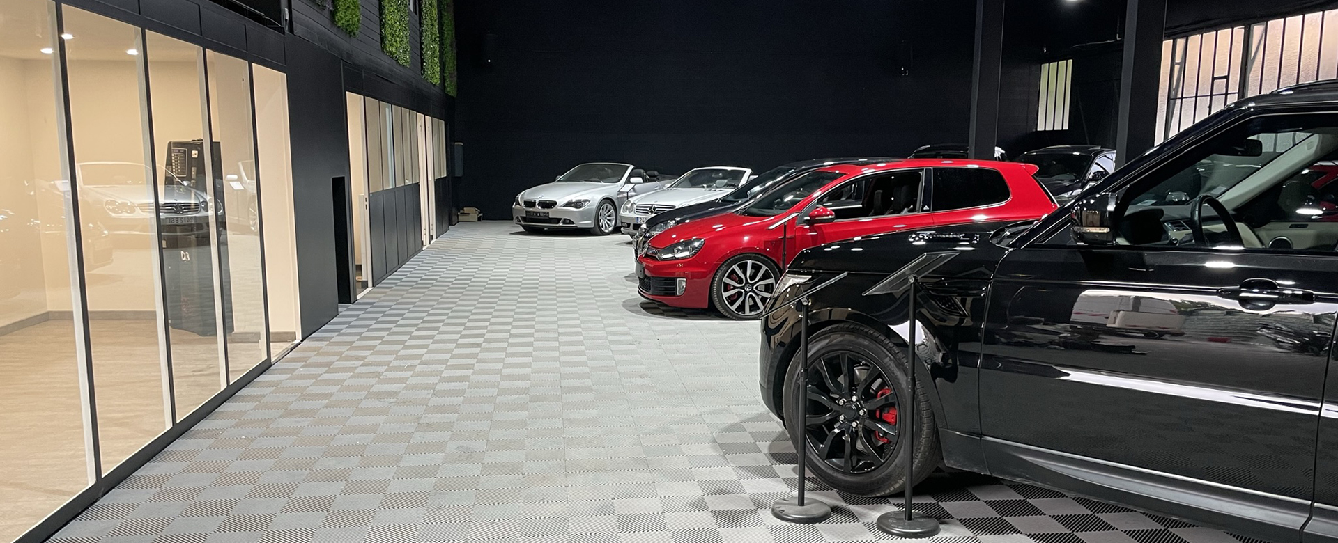 Automotive Motors Group, est une équipe dynamique et passionnée par le